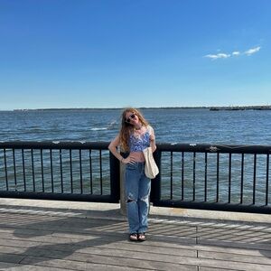 Meet your Posher, Madeline